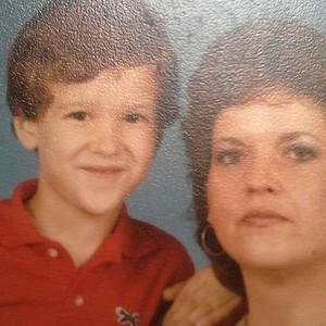 Meet your Posher, Joyce